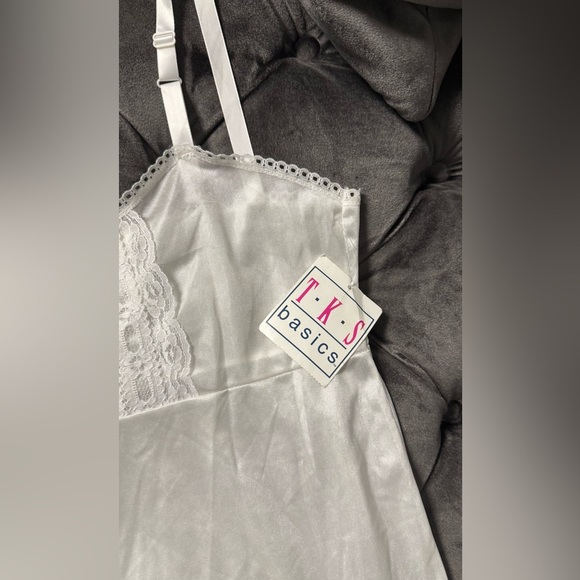 VTG 90's SEARS Women's White Laced Anti-Cling Antron Ill Nylon Full Slip size 8 - Picture 2 of 11